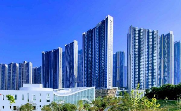 智能建造，建筑业转型，效率，成本，安全性